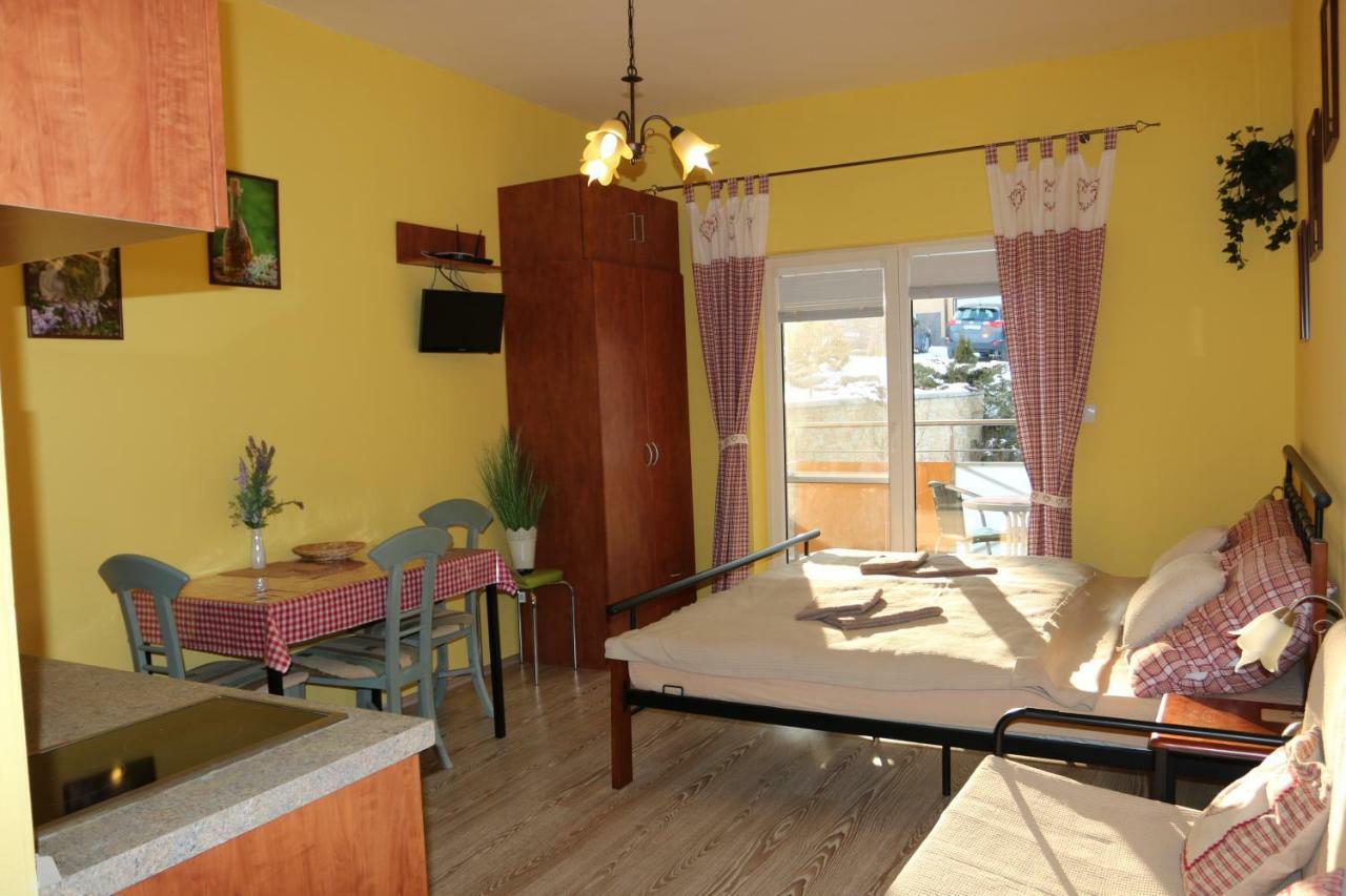 Apartman Beta Podhájska Екстериор снимка